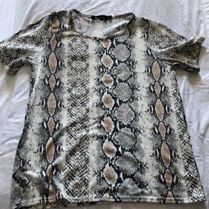 T shirt